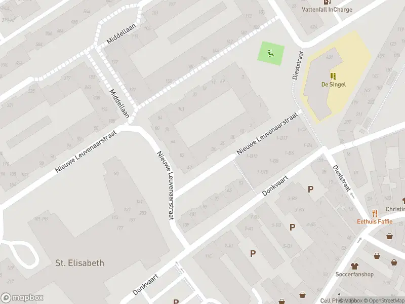 Brandweer met gepaste spoed naar de Adriaan van Bergenstraat in Breda