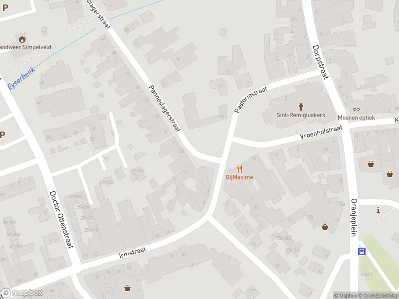 Brandweer met gepaste spoed naar de Panneslagerstraat in Simpelveld vanwege afhijsen patient