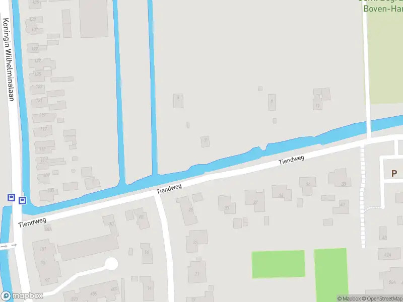 Ambulance met grote spoed naar de Tiendweg in Hardinxveld-Giessendam