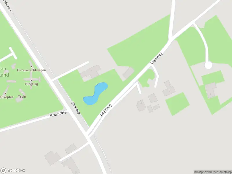 Brandweer met grote spoed naar de Lageweg in Braamt vanwege voertuigbrand