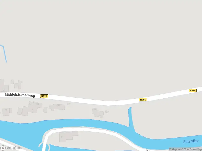 Brandweer met grote spoed naar de Middelstumerweg in Onderdendam vanwege waarnemen gaslucht