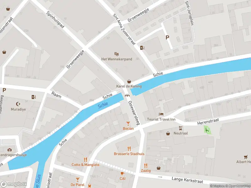 Ambulance met gepaste spoed naar de Schie in Schiedam