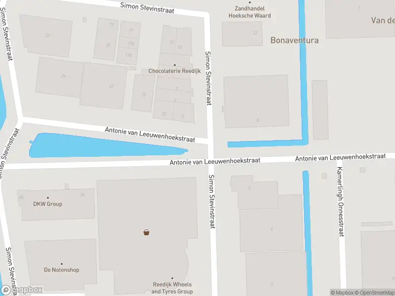 Ambulance met gepaste spoed naar de Simon Stevinstraat in Strijen