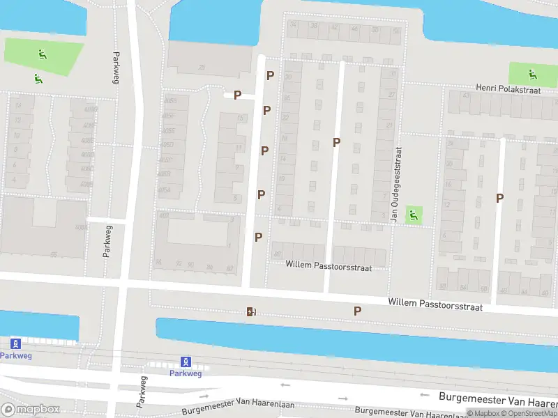 Ambulance met gepaste spoed naar de Klaas Katerstraat in Schiedam