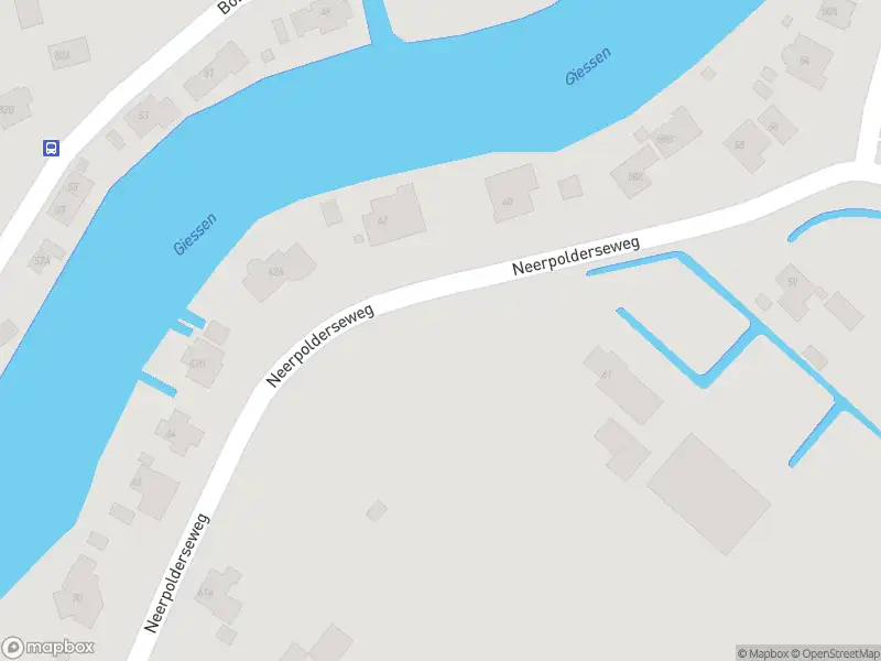 Ambulance met gepaste spoed naar de Neerpolderseweg in Giessenburg