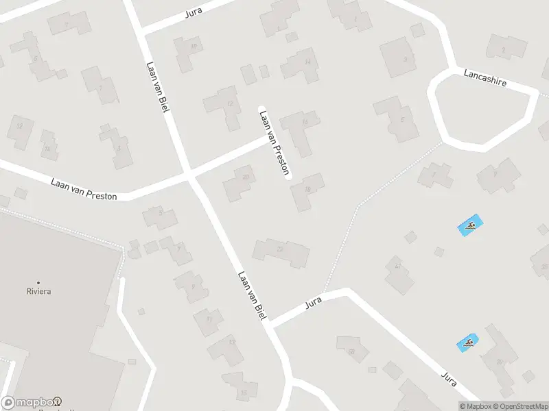 Brandweer met grote spoed naar de Laan van Kortrijk in Almelo vanwege gebouwbrand