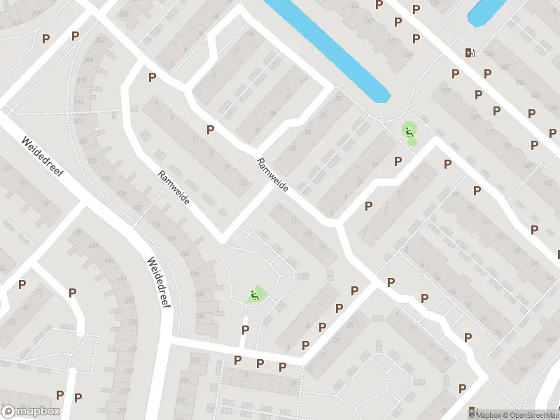 Ambulance met grote spoed naar de Ramweide in Zoetermeer