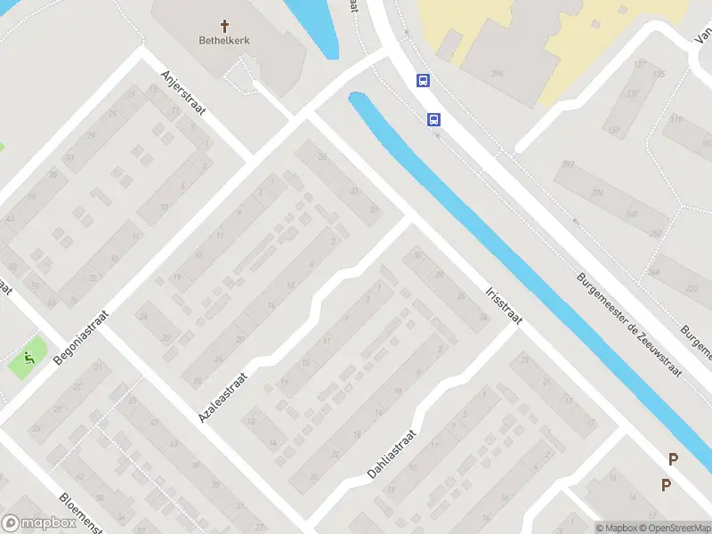 Ambulance met gepaste spoed naar de Azaleastraat in Ridderkerk