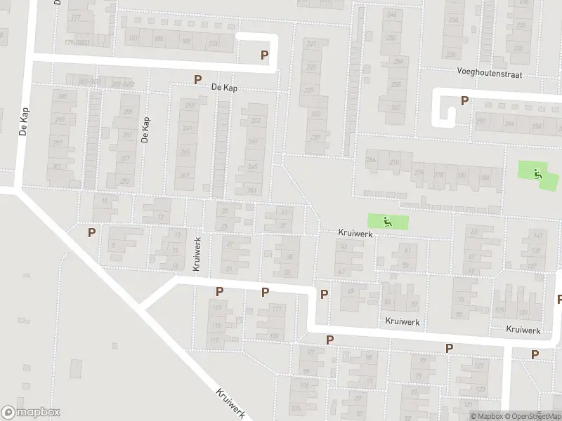 Brandweer en politie met grote spoed naar de Langestraat in Klazienaveen vanwege grote brand