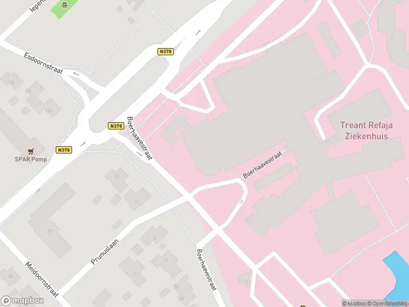 Brandweer met grote spoed naar de Boerhaavestraat in Stadskanaal vanwege afgaan automatisch brandalarm