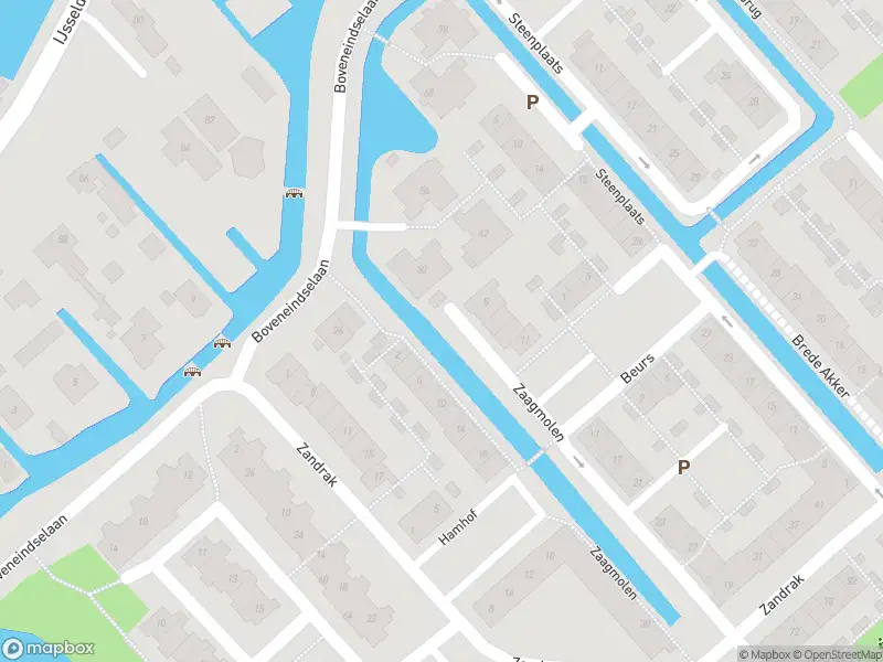 Ambulance met grote spoed naar de Zaagmolen in Krimpen aan den IJssel