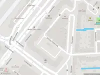 Brandweer met gepaste spoed naar de Stationsplein in Leiden