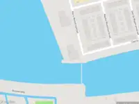 Ambulance met gepaste spoed naar de Maria Wesselingstraat in Rotterdam