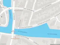 Brandweer met grote spoed naar de Mr G Groen van Prinstererlaan in Franeker vanwege voertuigbrand