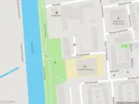 Ambulance met gepaste spoed naar de Pergolesipad in Leiden