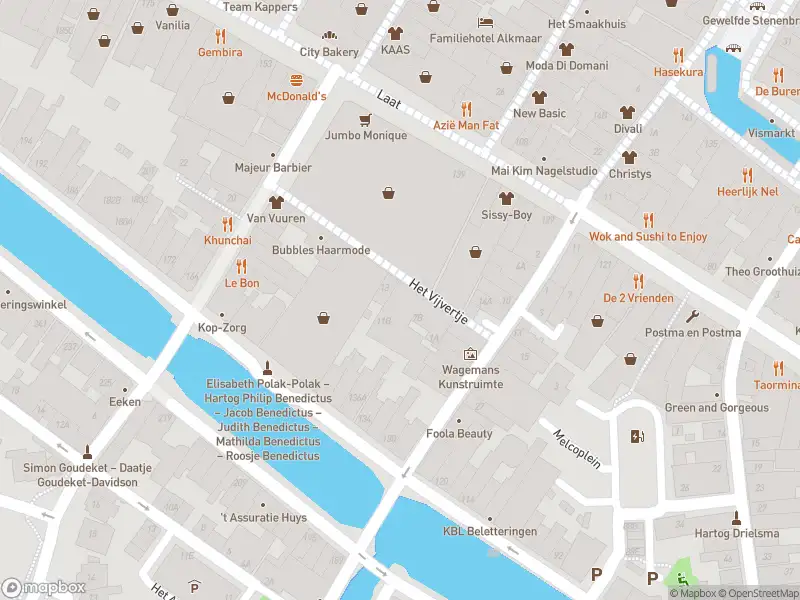 Brandweer met gepaste spoed naar de Het Vijvertje in Alkmaar