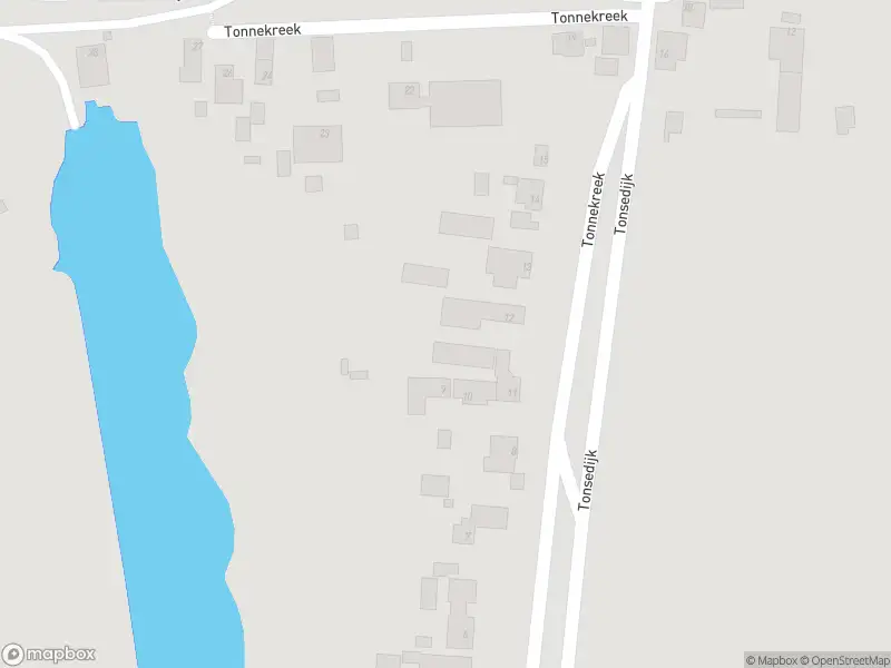 Brandweer met gepaste spoed naar de Tonnekreek in Klundert vanwege stormschade