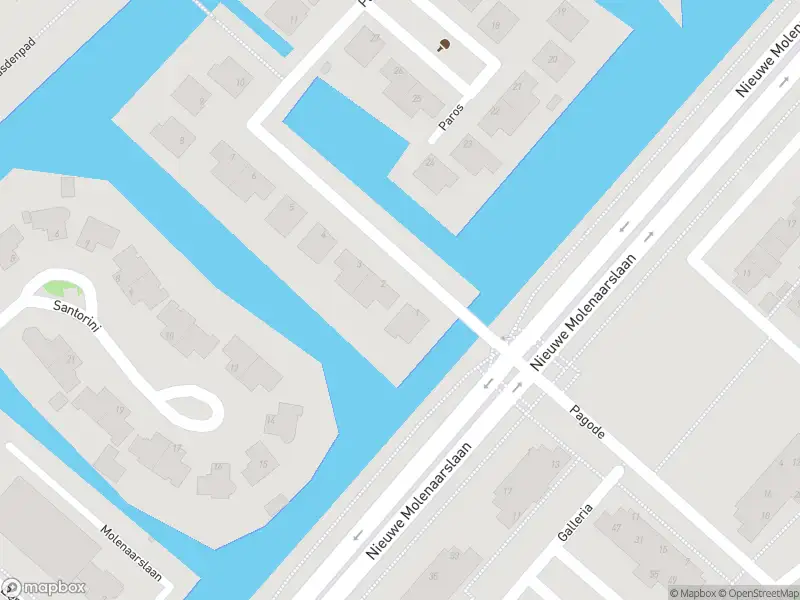 Ambulance met gepaste spoed naar de Paros in Hoofddorp