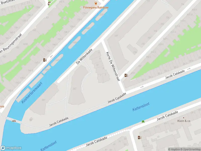 Ambulance met grote spoed naar de Korte De Wittenstraat in Amsterdam