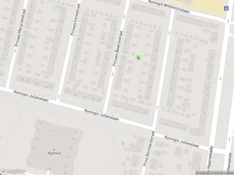 Ambulance met gepaste spoed naar de Prinses Beatrixstraat in Gorinchem