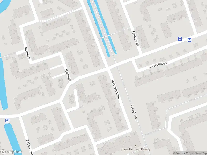 Ambulance met grote spoed naar de Rietgorshoek in Spijkenisse