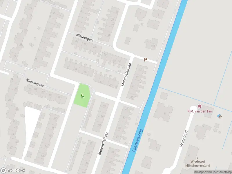 Ambulance met grote spoed naar de Molenvlietlaan in Mijnsheerenland