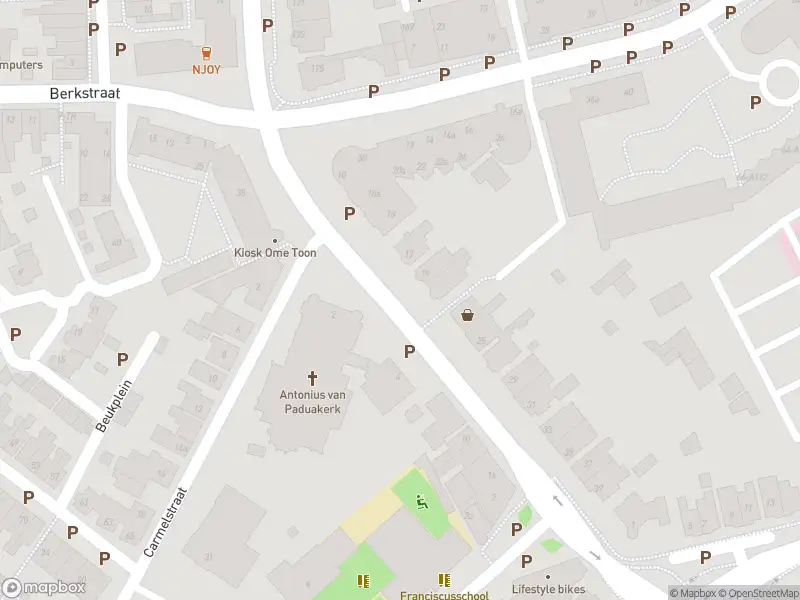 Politie naar de Berkstraat in Oldenzaal vanwege aanrijding met letsel