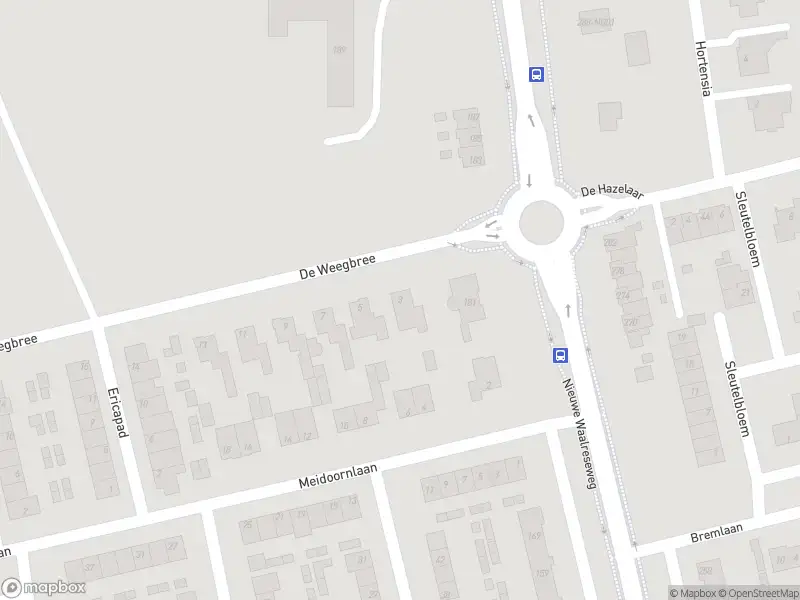 Politie naar de De Weegbree in Valkenswaard vanwege ongeval met letsel