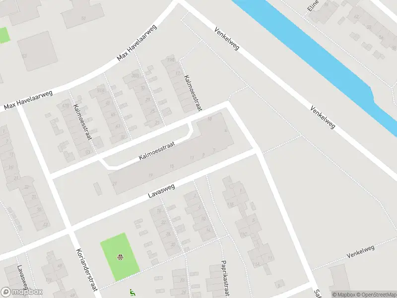 Ambulance met grote spoed naar de Kalmoesstraat in Hoogvliet Rotterdam