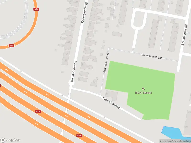 Ambulance met grote spoed naar de Koninginneweg in Rotterdam