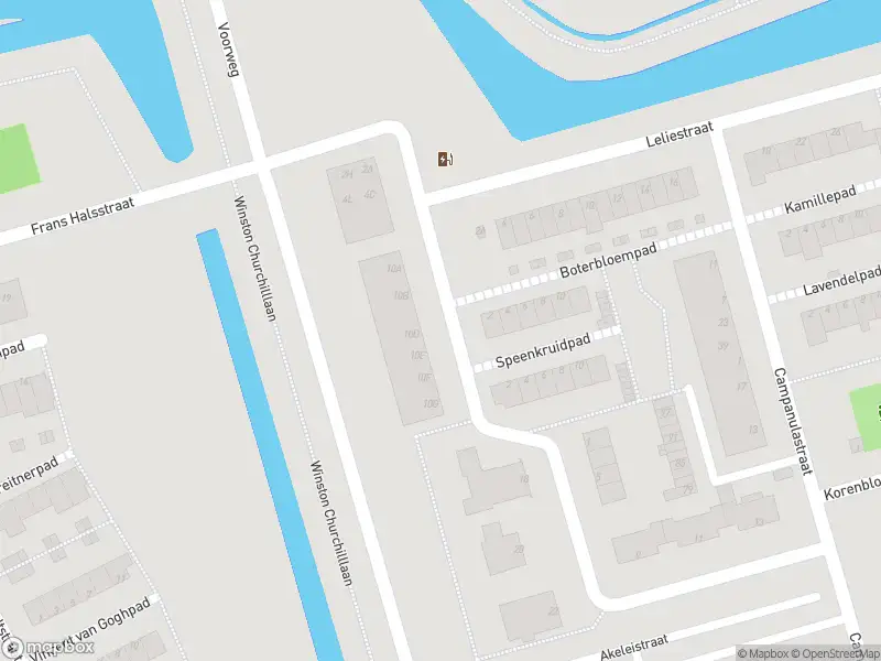 Ambulance met grote spoed naar de Akeleistraat in Spijkenisse