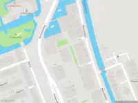 Ambulance met gepaste spoed naar de Mahoniehout in Zaandam