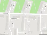 Ambulance met gepaste spoed naar de Heelalstraat in Dordrecht