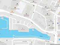 Ambulance met gepaste spoed naar de Haven in Alblasserdam