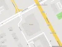 Ambulance met grote spoed naar de Develstein in Amsterdam