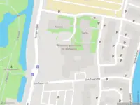 Brandweer met grote spoed naar de Dirk Zeperweg in Leeuwarden vanwege afgaan automatisch brandalarm