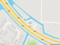 Ambulance met gepaste spoed naar de Nollenweg in Alkmaar