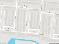 Ambulance met grote spoed naar de Antareshof in Dordrecht