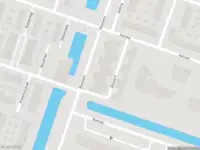 Ambulance met gepaste spoed naar de Bovensim in Hoogvliet Rotterdam