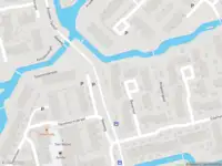 Brandweer met grote spoed naar de Tanthofdreef in Delft vanwege voertuigbrand