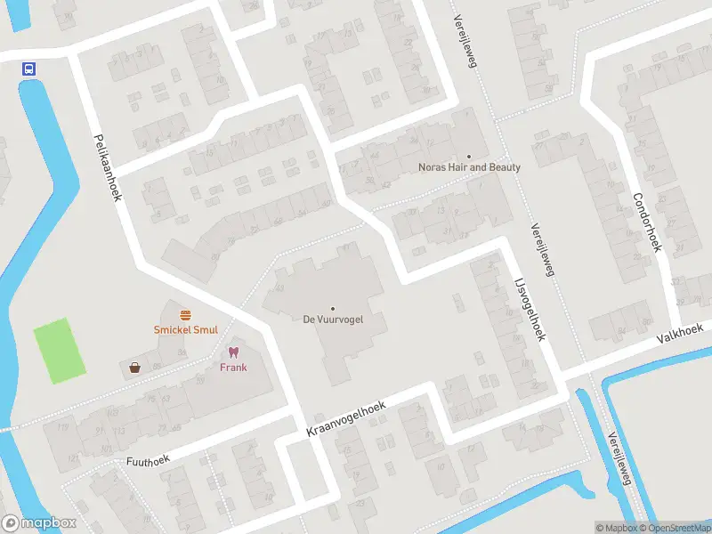 Ambulance met gepaste spoed naar de Zwanenhoek in Spijkenisse