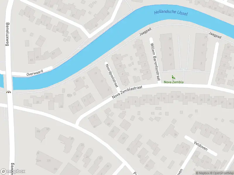 Brandweer met grote spoed naar de Noordpoolstraat in IJsselstein vanwege afhijsen patient