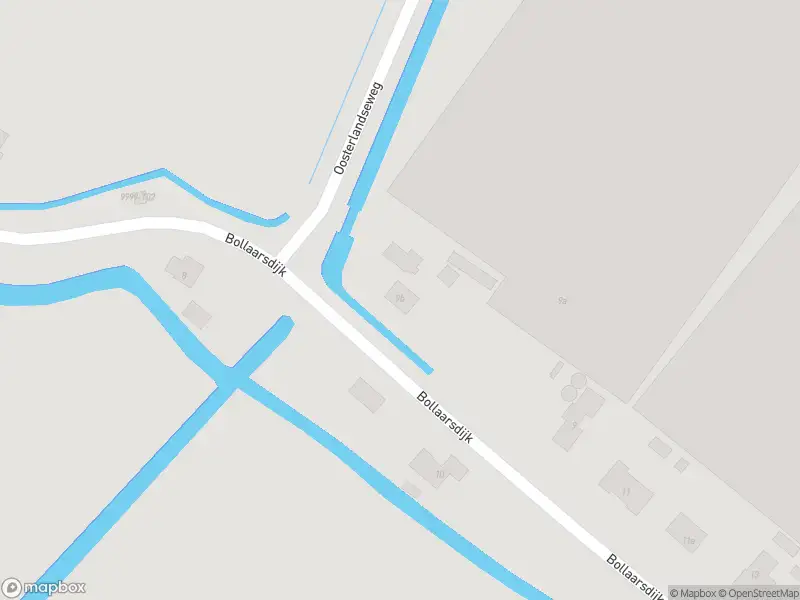 Ambulance met grote spoed naar de Bollaarsdijk in Brielle