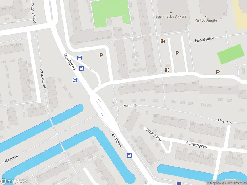 Ambulance met grote spoed naar de Zuidakker in Spijkenisse