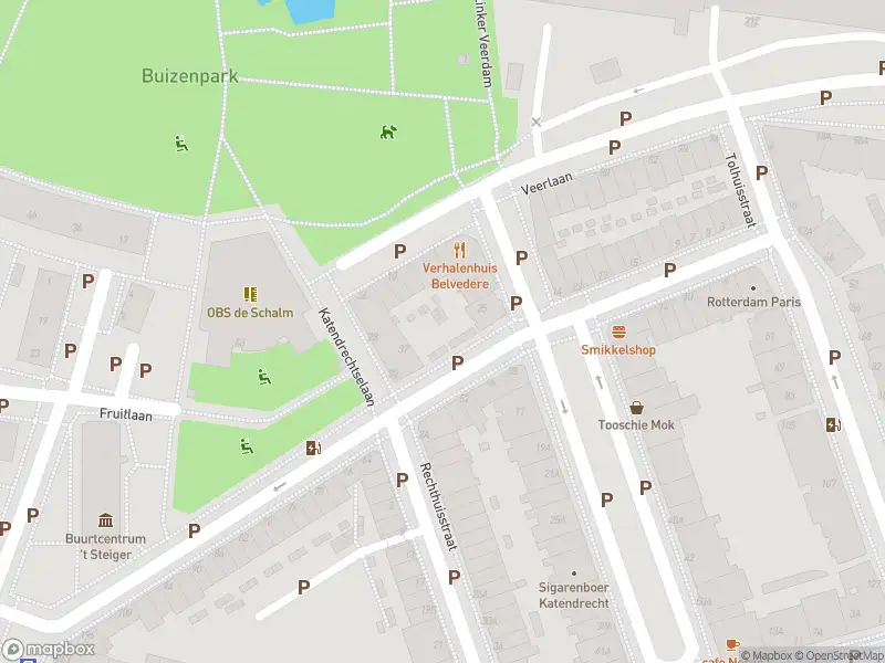 Ambulance met grote spoed naar de Katendrechtsestraat in Rotterdam