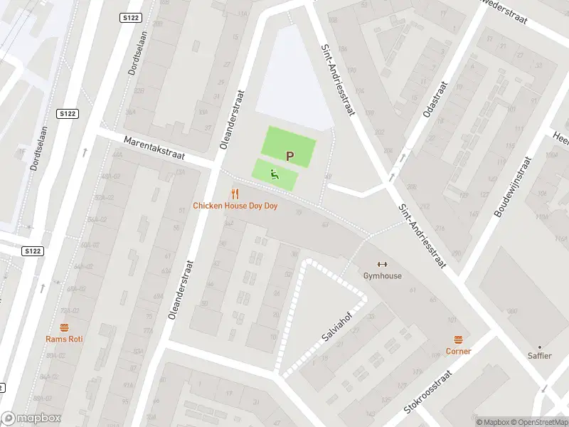 Ambulance met grote spoed naar de Oleanderplein in Rotterdam