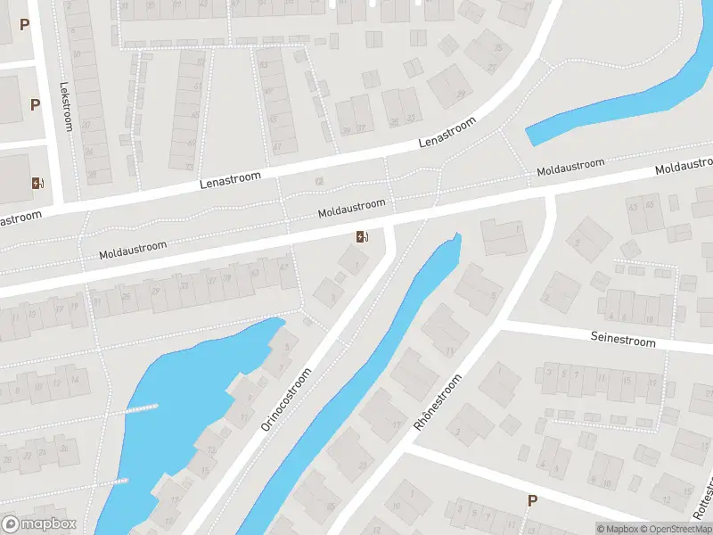 Ambulance met grote spoed naar de Orinocostroom in Zoetermeer