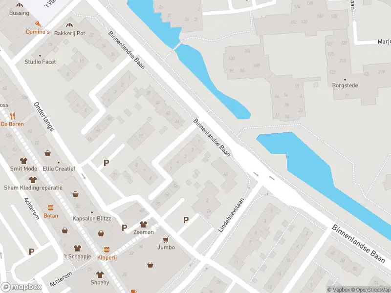 Ambulance met grote spoed naar de 't Weerom in Barendrecht