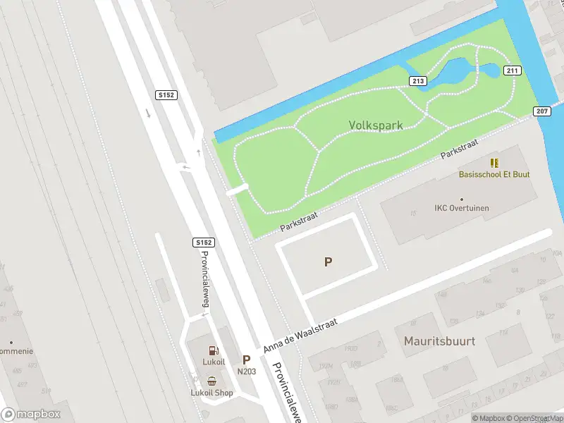 Ambulance met gepaste spoed naar de Lucy Stonestraat in Zaandam