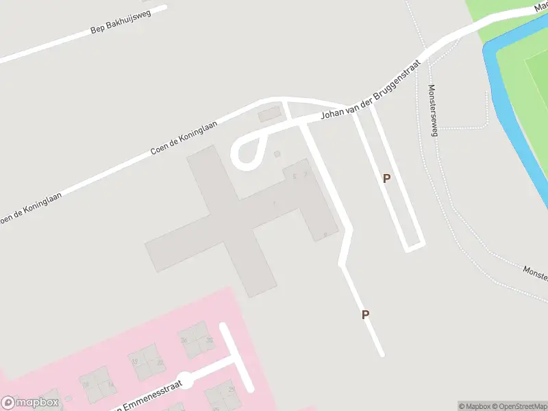 Ambulance met grote spoed naar de Johan van der Bruggenstraat in 's-Gravenhage